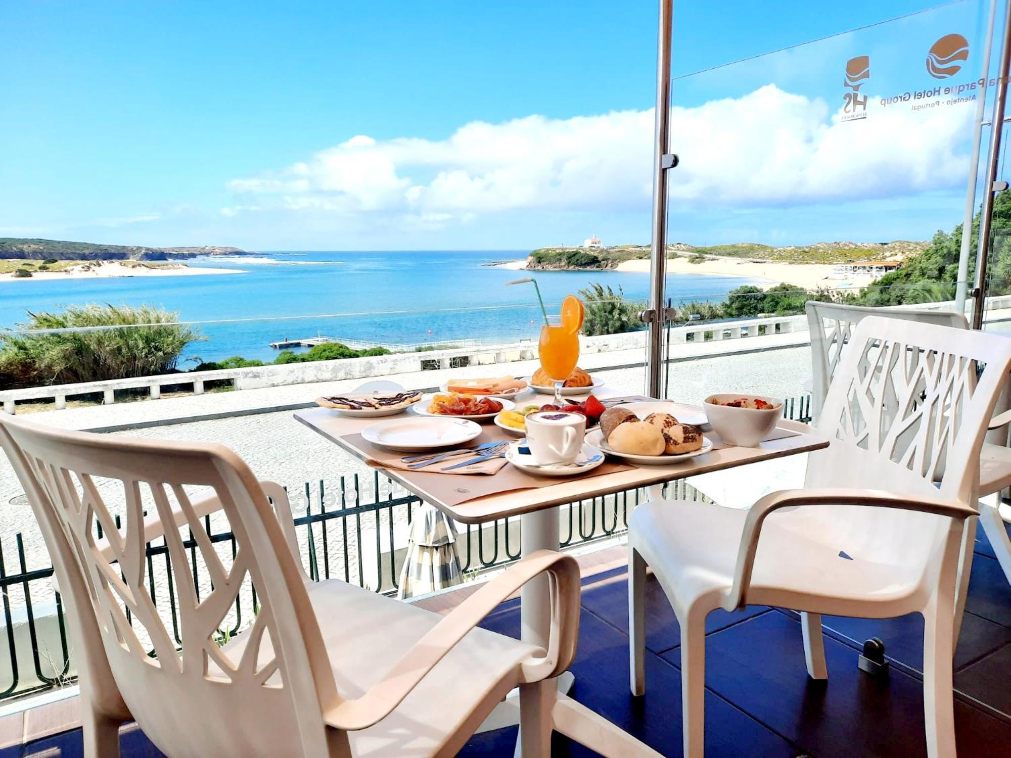 Hotel Hs Milfontes - Duna Parque Group 4*